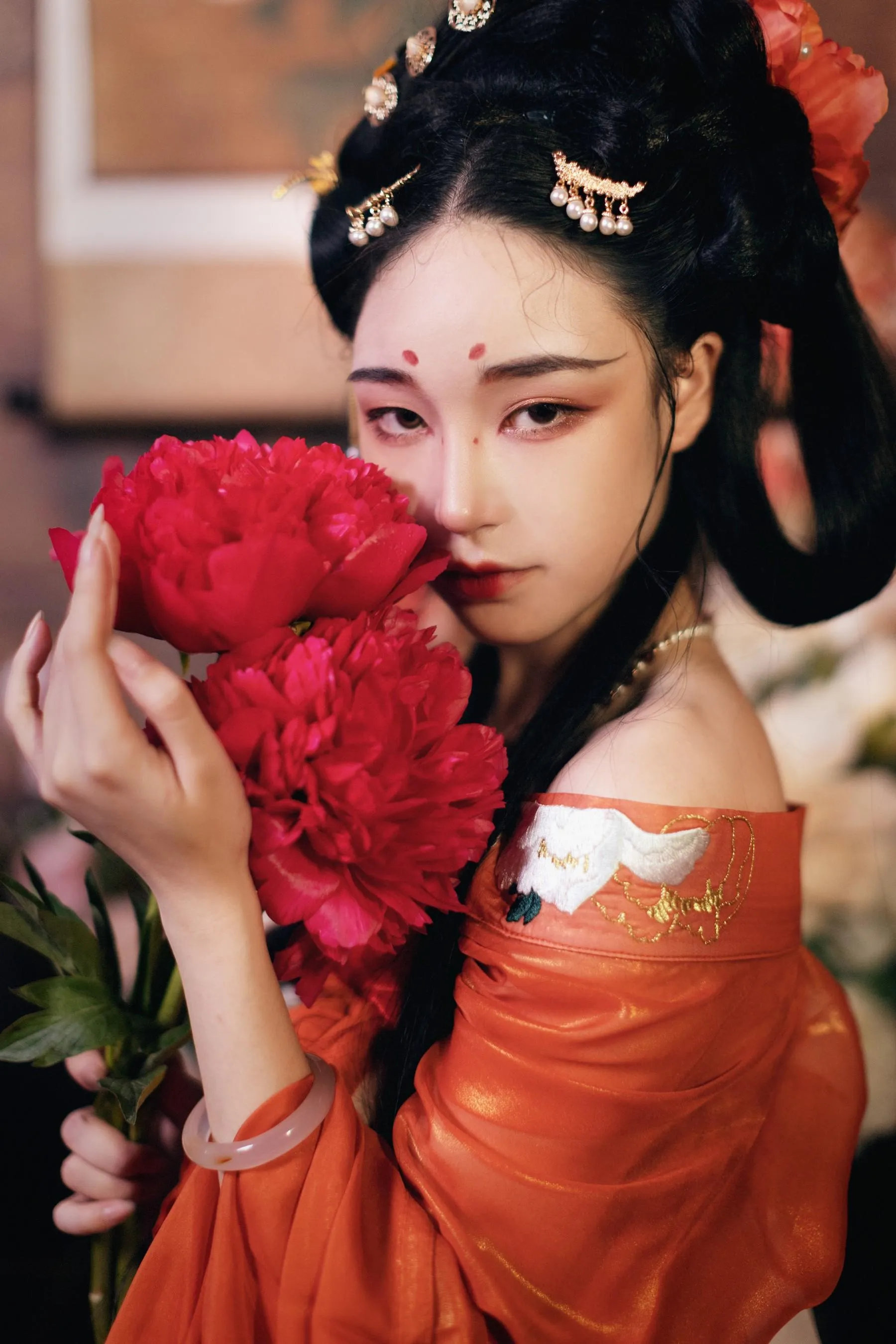 [艺图语] 2022.06.05 双生狐 秋水 [51P]插图